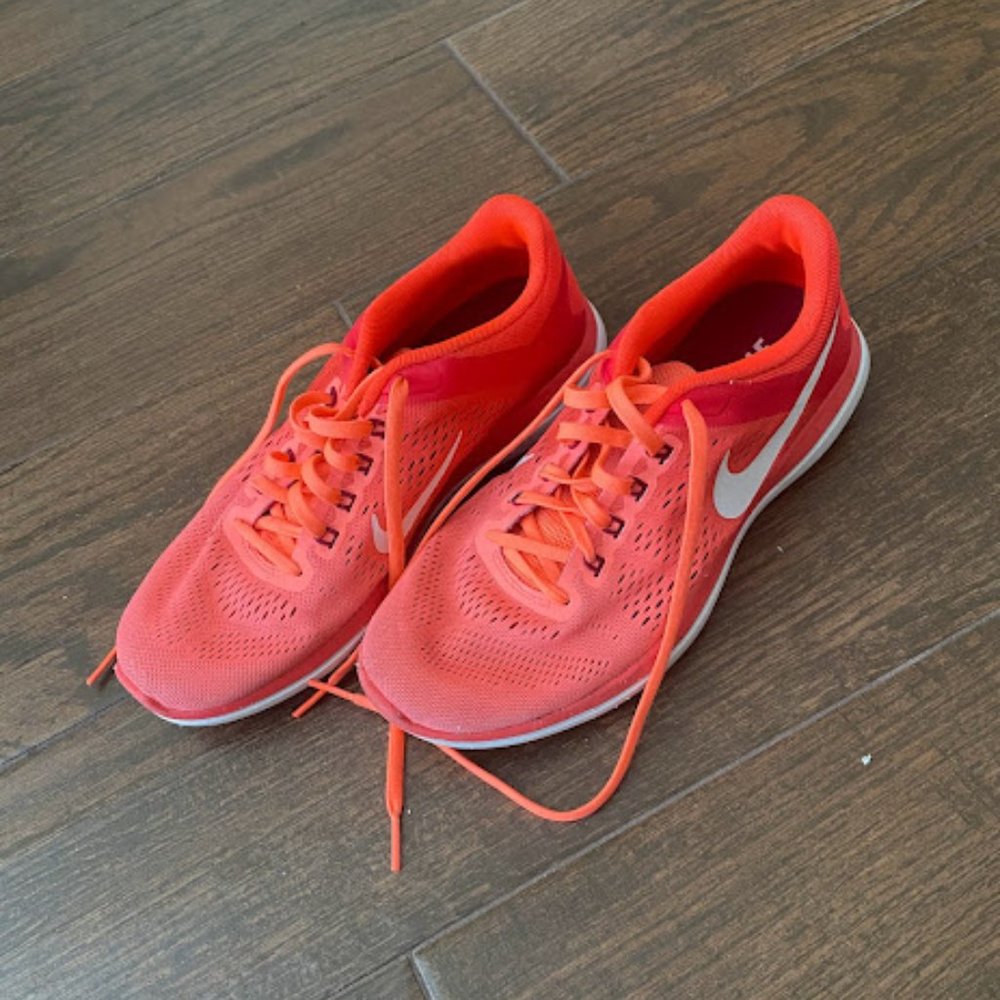 Coral Pink Nike Sneakers w/ FitSole